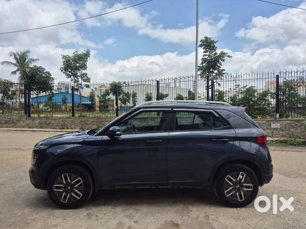 Hyundai Venue 1.0 Sx Turbo Imt, 2022, Petrol
