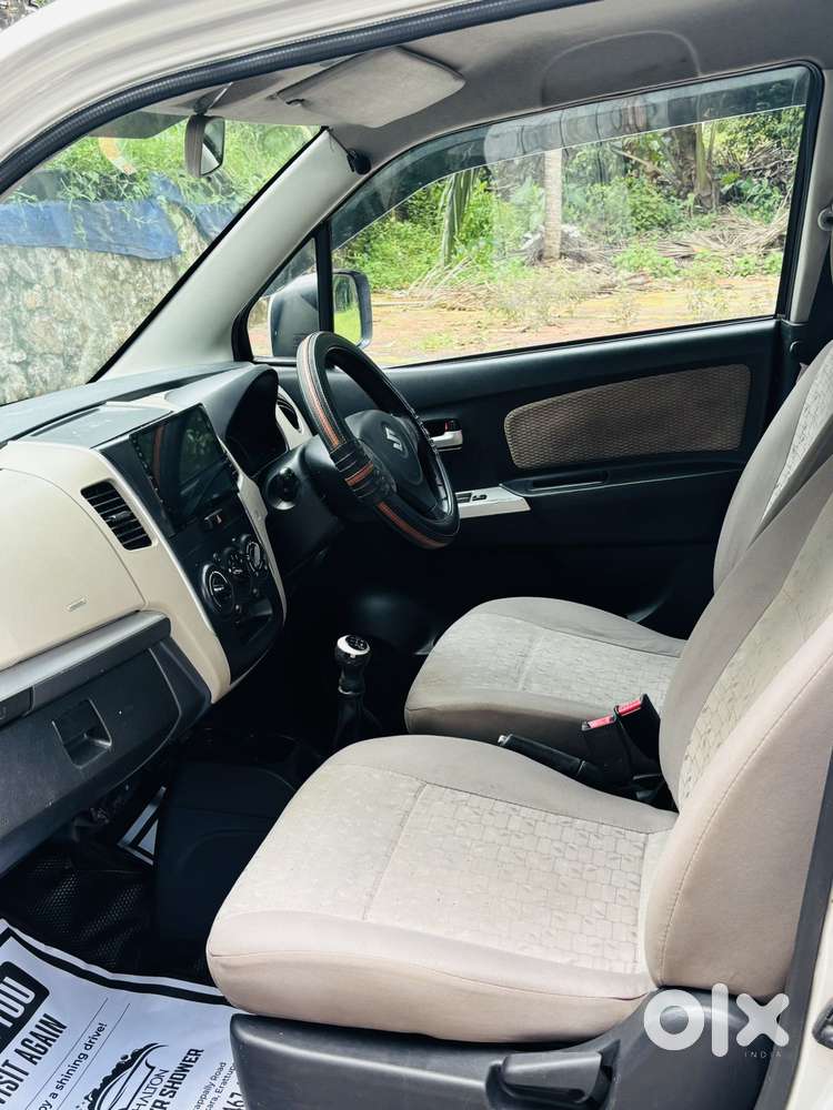 Maruti Suzuki Wagon R Vxi 1.0, 2016, Petrol