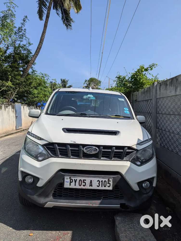 Mahindra Nuvosport 1.5 N8 2016