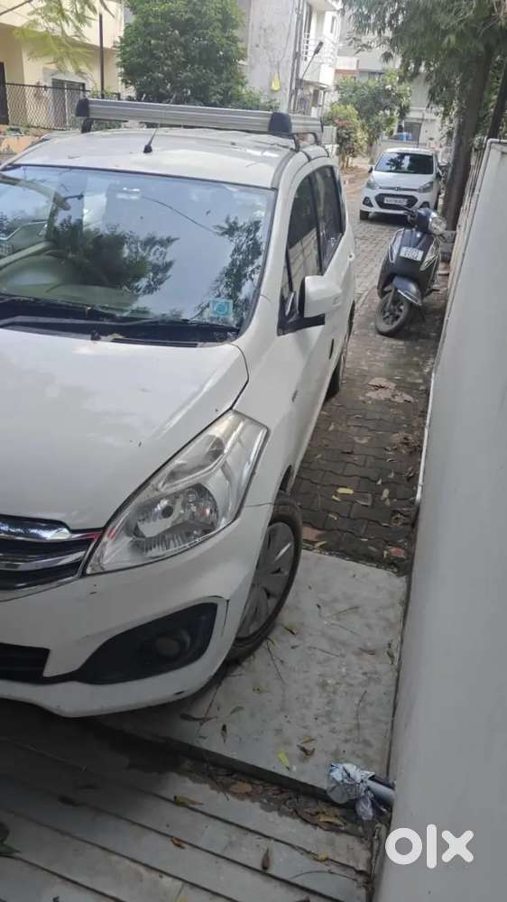 Maruti Suzuki Ertiga 2016 Diesel 175000 Km Driven
