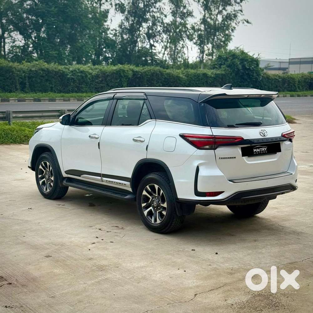 Toyota Fortuner Legender 4x2 At 2.8, 2024, Diesel