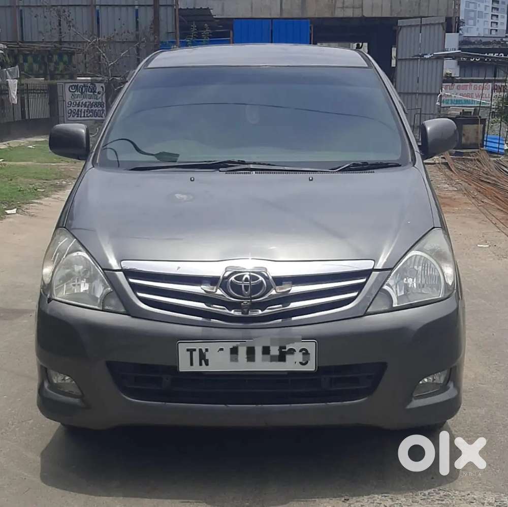 Toyota Innova V
2010 Model 

Fc Upto 2030