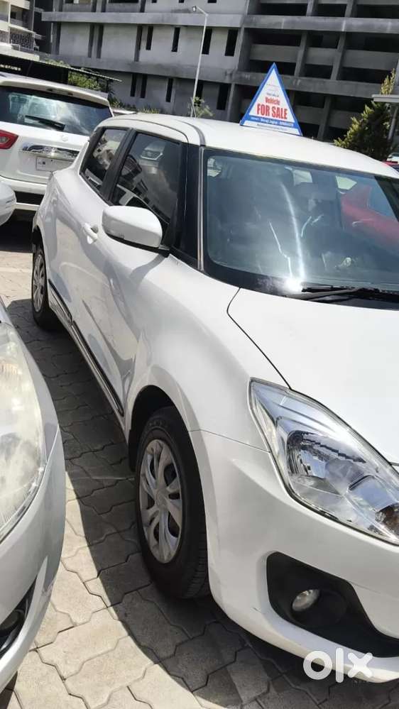 Maruti Suzuki Swift 2018 Vxi, 2021, Petrol
