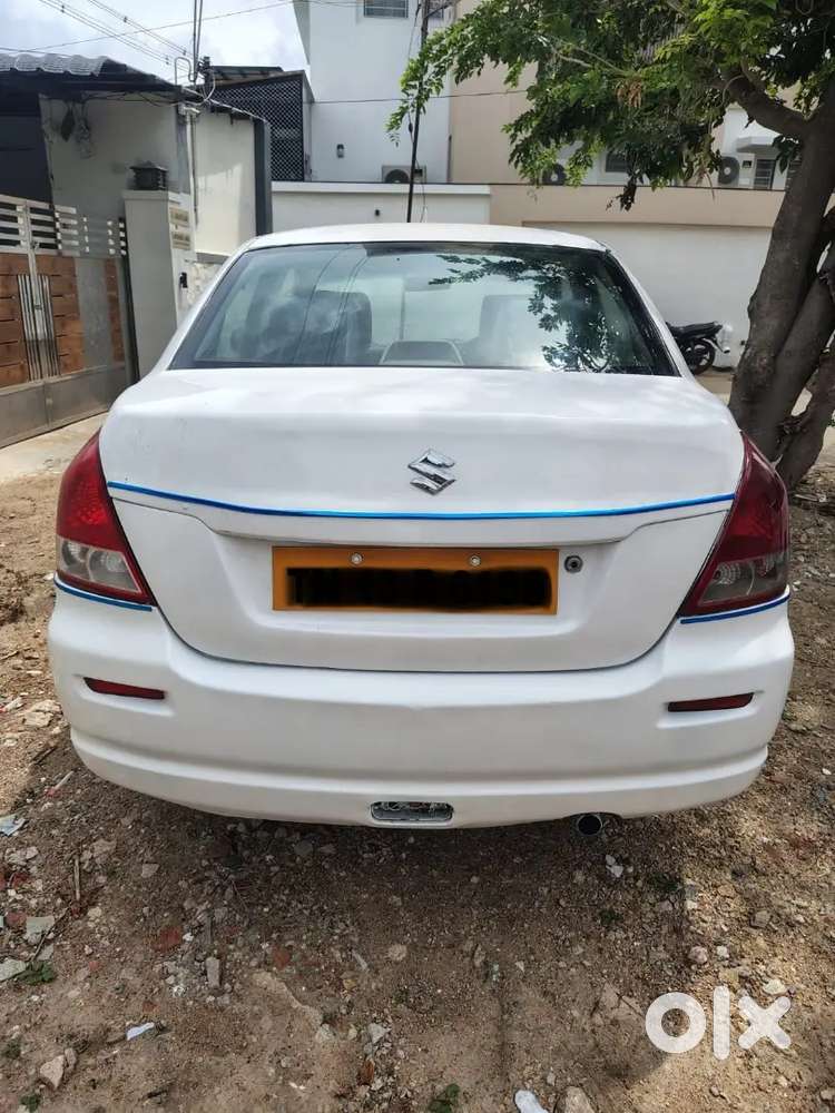 Model 2015
Single Owner 
Km 140000
Ac Working 
4 Tyre New
Lyfe Tax Cur
