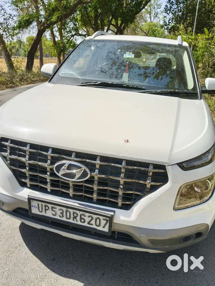 Hyundai Venue 2020 Diesel Well Maintained
