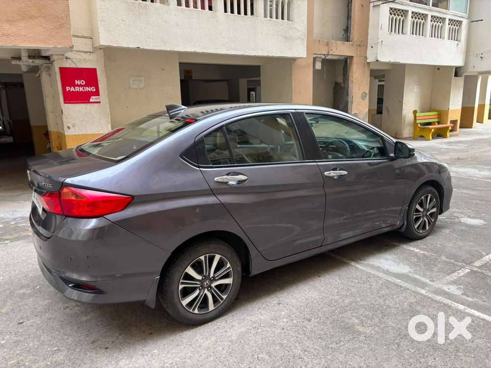 Honda City V Cvt Petrol 2017