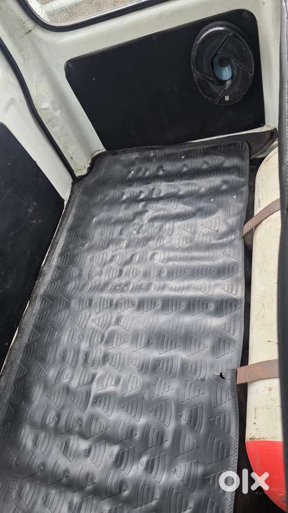 Maruti Suzuki Eeco 5 Seater Ac, 2017, Cng & Hybrids