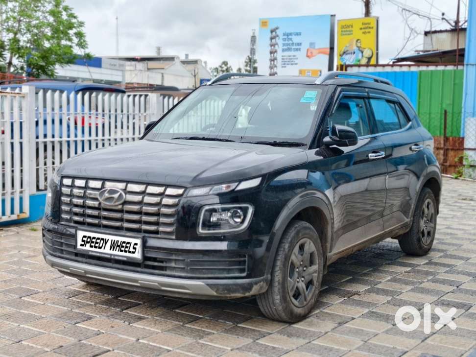 Hyundai Venue Sx Mt, 2024, Petrol