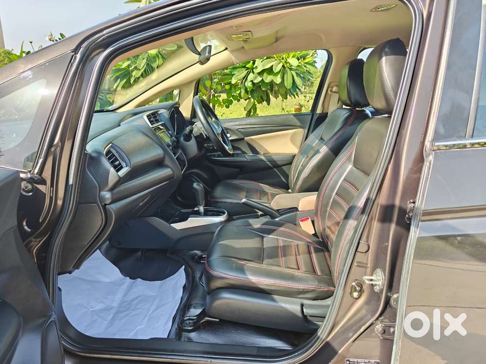 Honda Jazz V Automatic, 2019, Petrol