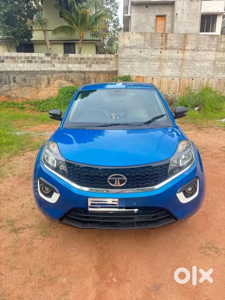 Tata Nexon Petrol Manual 2019 Car. Good Condition. New Battery.