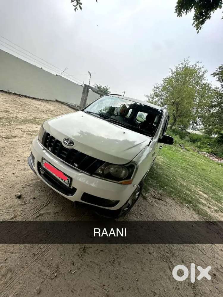 Mahindra Xylo 2012