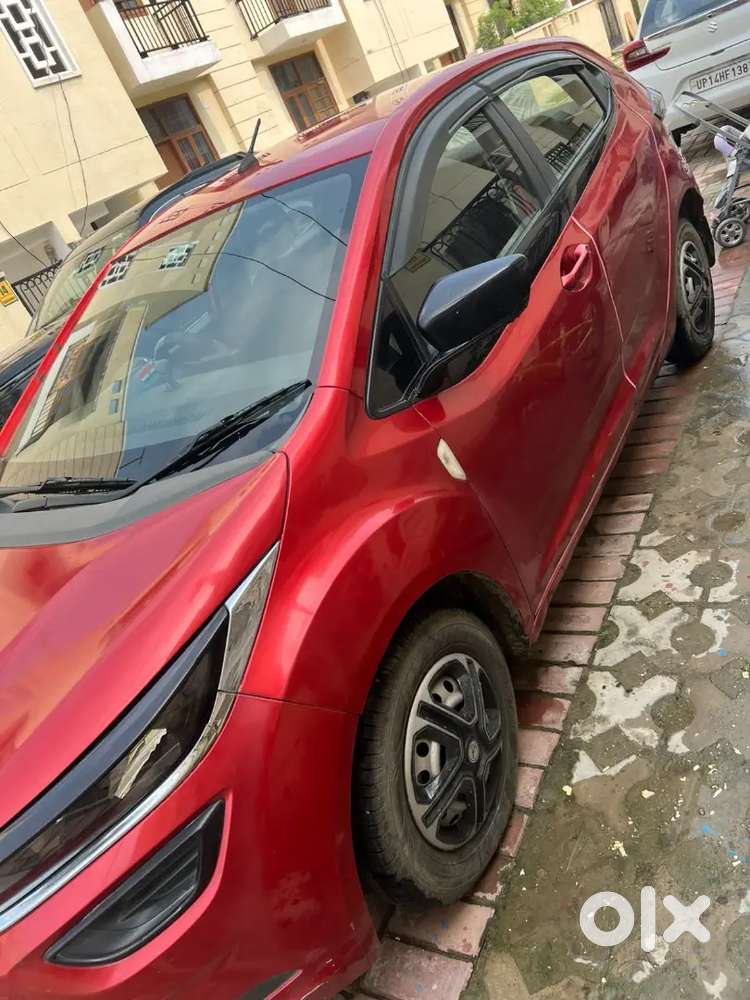 Tata Altroz 2020 Petrol Good Condition  27 October Last 2o20