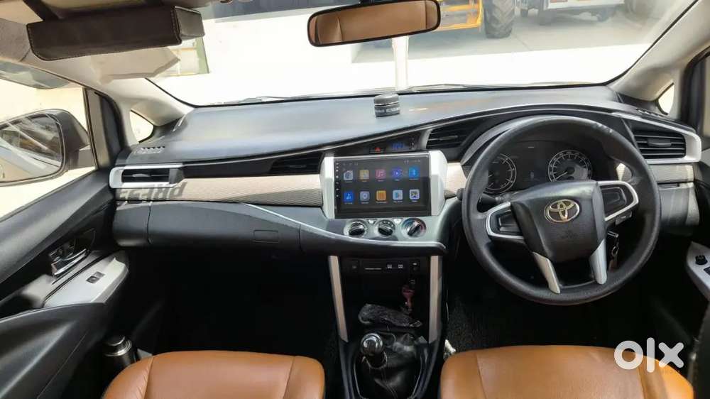 Toyota Innova Crysta 2016