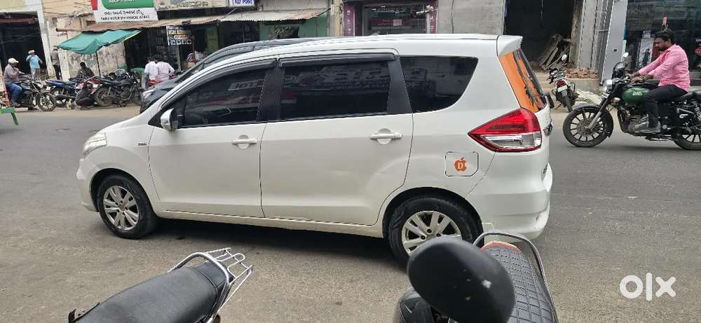 Maruti Suzuki Ertiga Zdi 2016 Shvs