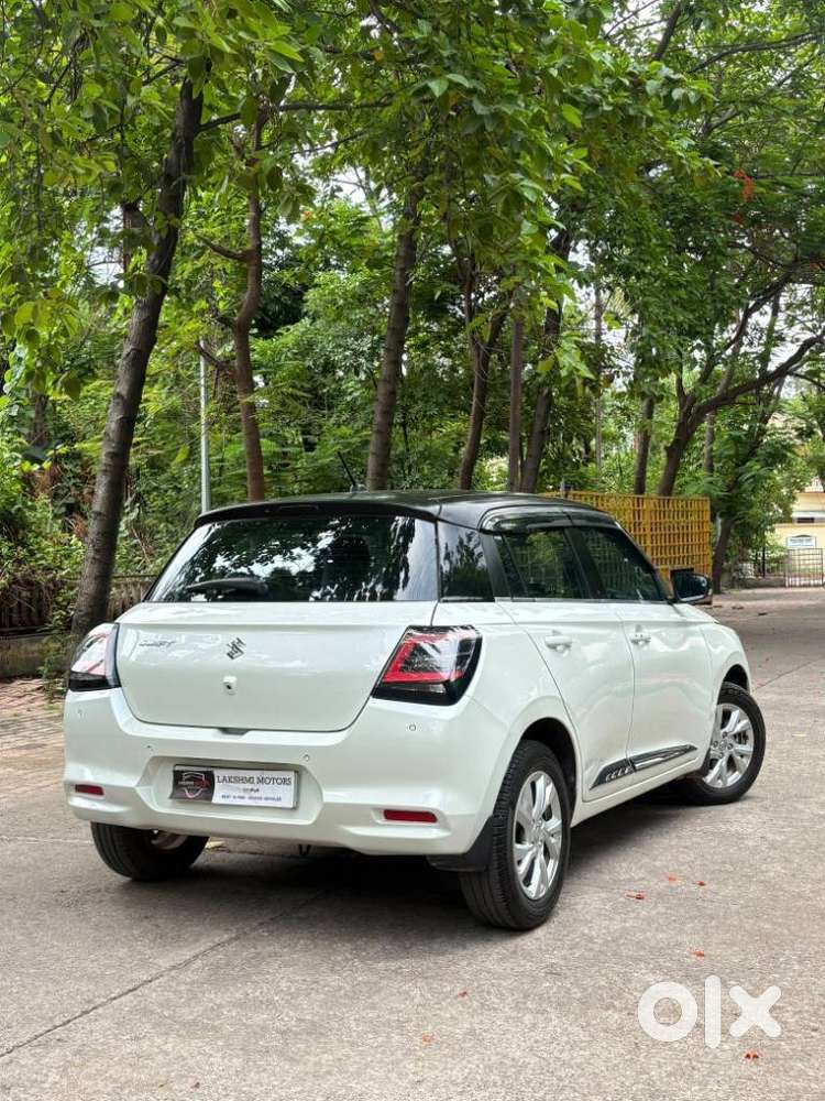 Maruti Suzuki Swift Zxi Plus Amt Dual Tone, 2025, Petrol