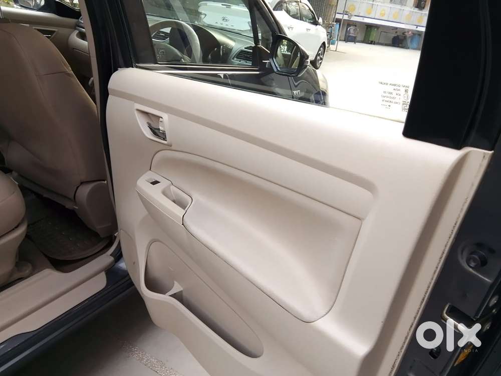 Maruti Suzuki Ertiga 1.4 Vxi Cng Anniversary Edition, 2017, Cng & Hy..