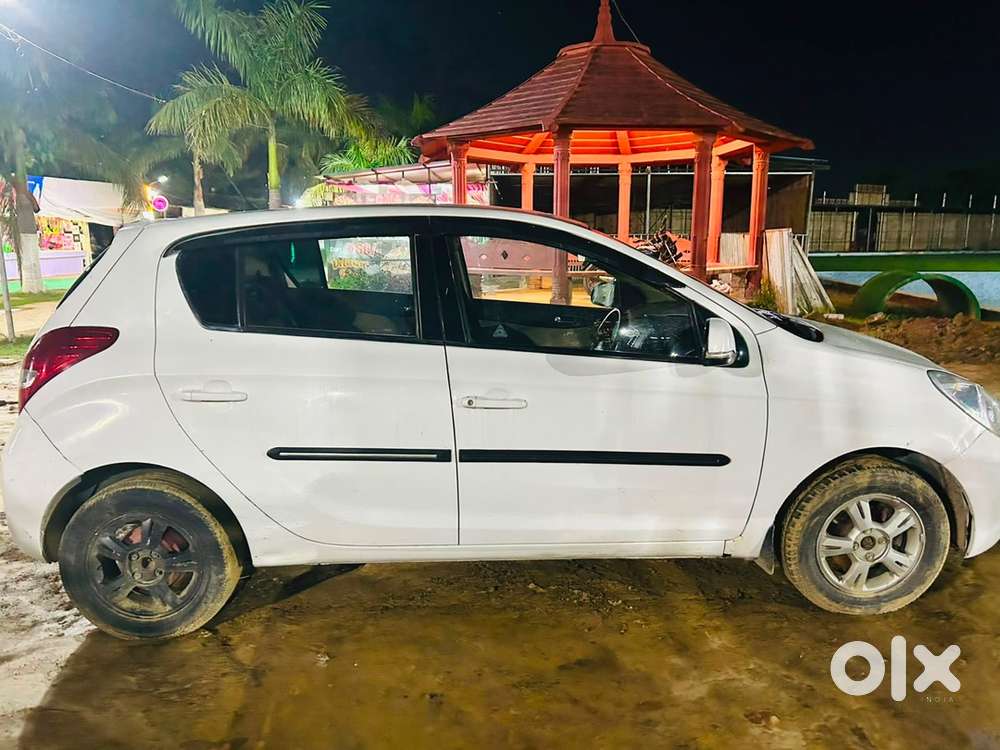 Hyundai I20 Petrol Manual 2010