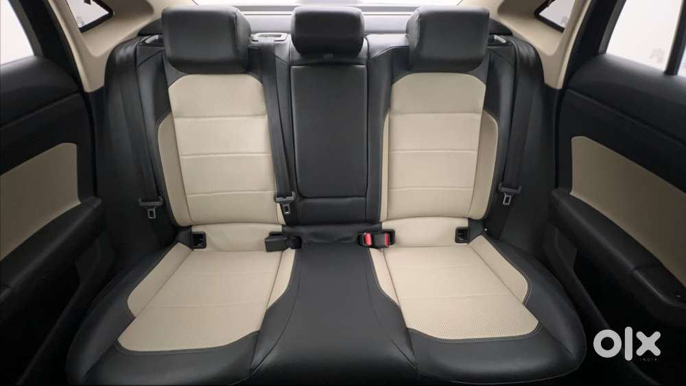 Skoda Slavia Style 1.5l Tsi Dsg, 2022, Petrol