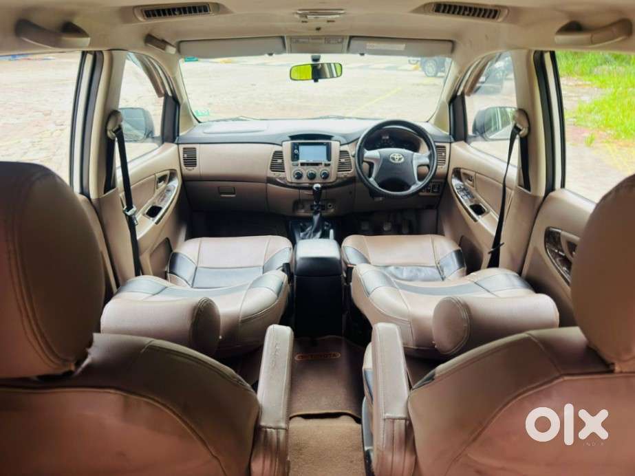 Toyota Innova 2.5 Gx (diesel) 7 Seater, 2016, Diesel