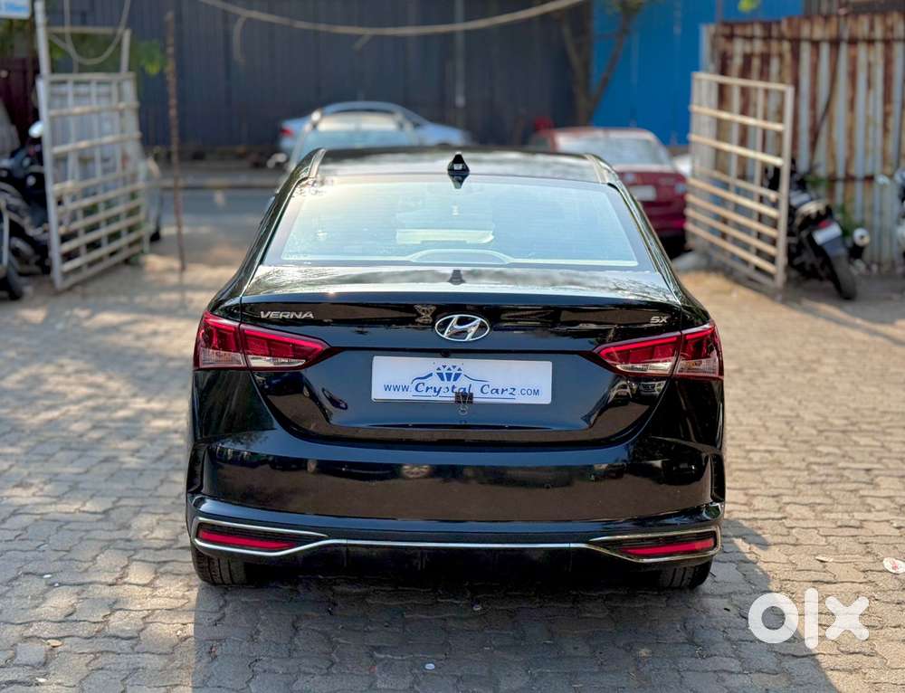 Hyundai Verna 1.5 Sx (o) Ivt, 2021, Petrol