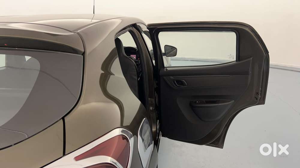 Renault Kwid 2019-ongoing 1.0 Rxt (o), 2020, Petrol