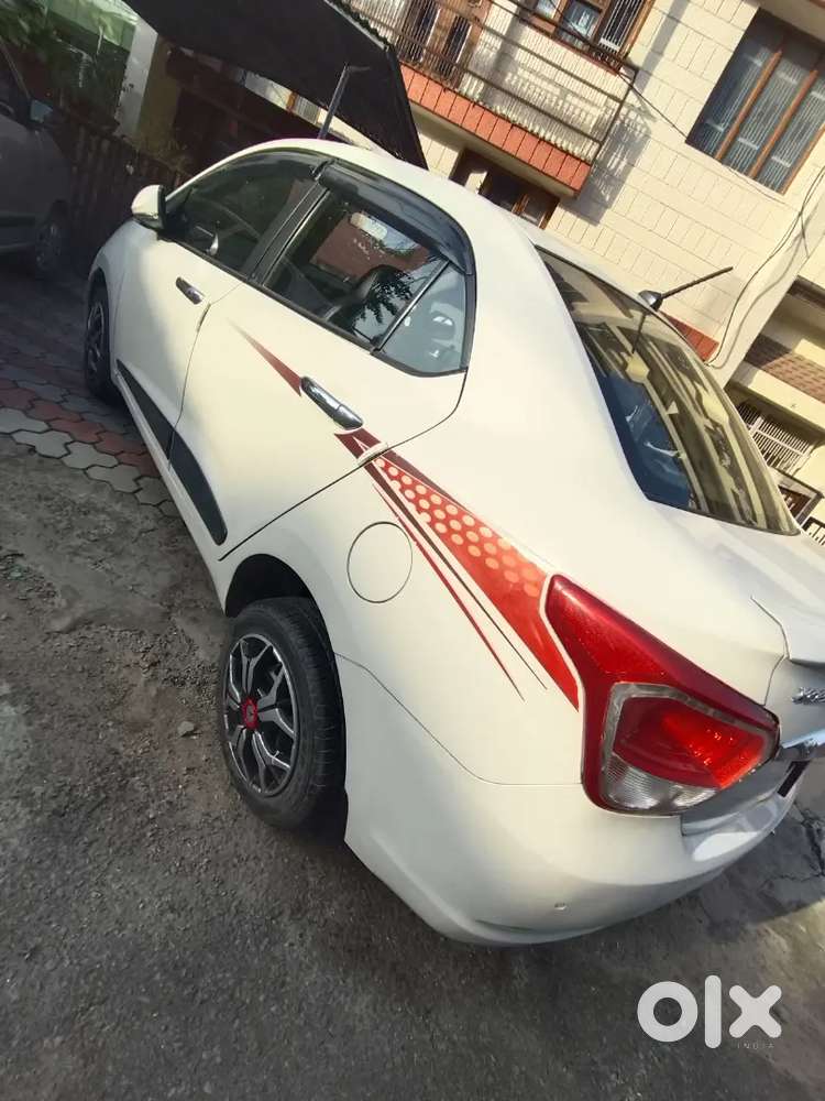 Hyundai Xcent 2016 Manual Petrol
