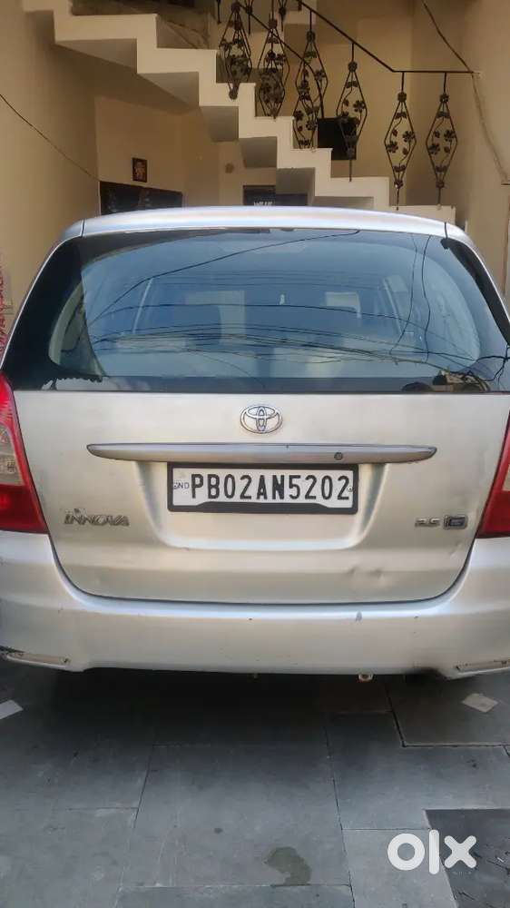 Innova 2005 Diesel 185000 Km Driven