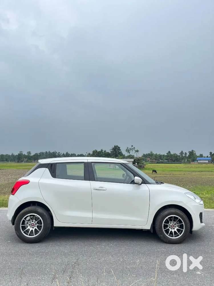 Maruti Suzuki Swift Vxi 2023