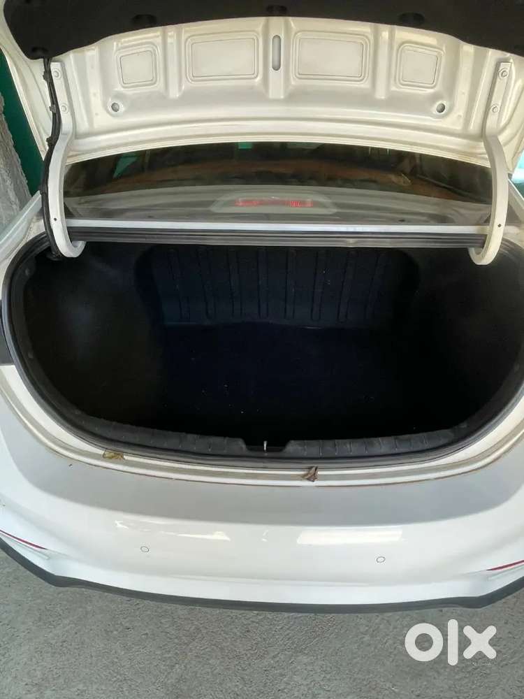 Hyundai Verna 2018 Petrol Well Maintained