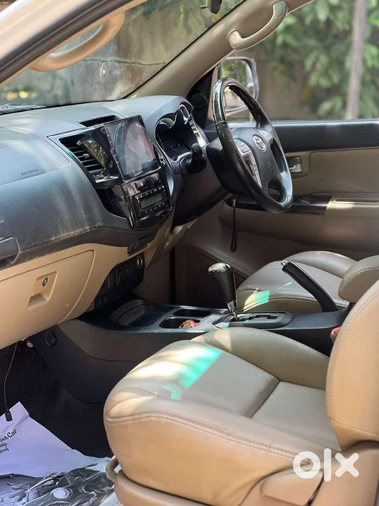 Toyota Fortuner 2011-2016 4x2 At, 2014, Diesel