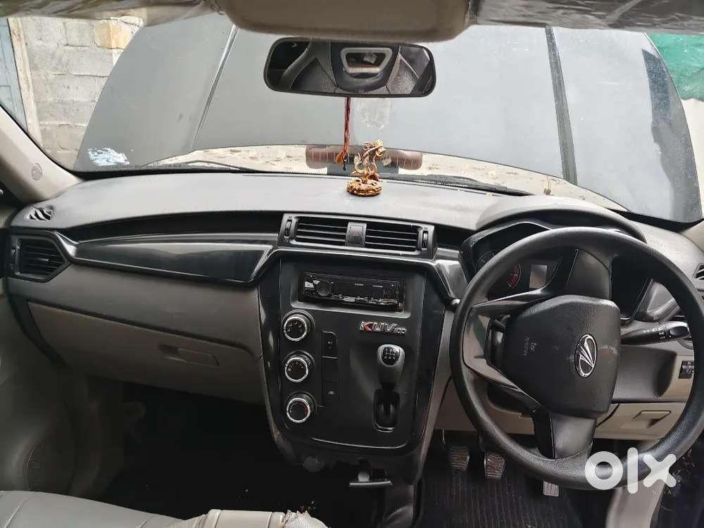 Mahindra Kuv 100 2016 Petrol 70000 Km Driven