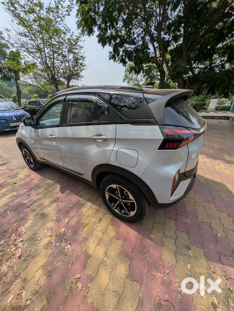 Tata Nexon Ev 2025 , Just 4 Month, Top End Model, Self Driven , Mint