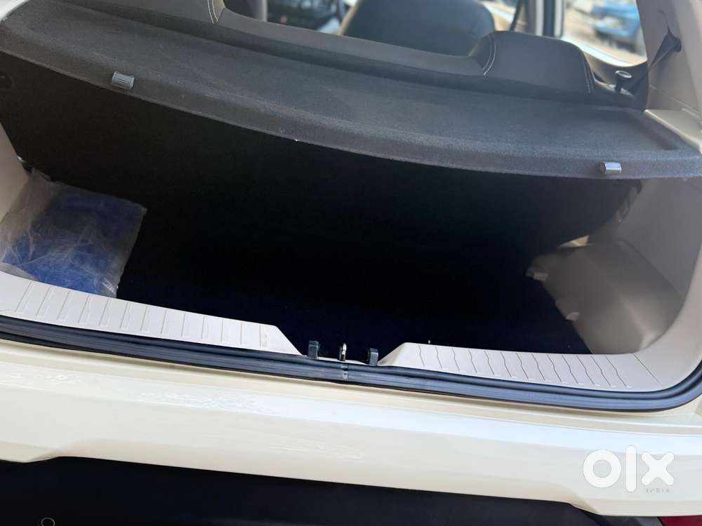 Mahindra Xuv300 W6 Diesel, 2023, Diesel