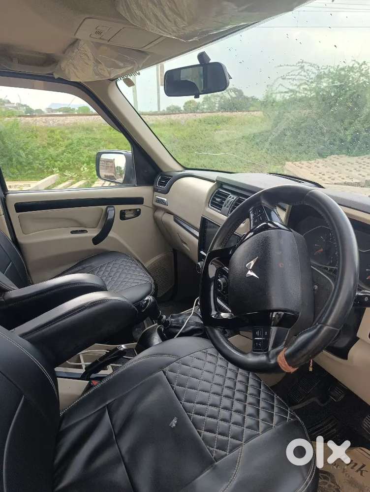 Mahindra Scorpio Classic 2023 Diesel Manual