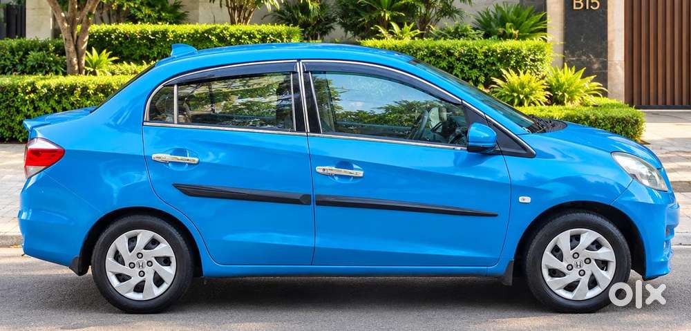 Honda Amaze S Mt I-vtec, 2015, Cng & Hybrids