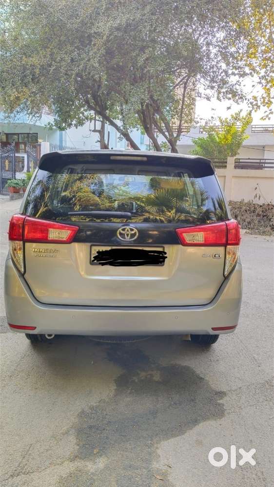Toyota Innova Crysta 2.7 Gx At, 2020, Diesel