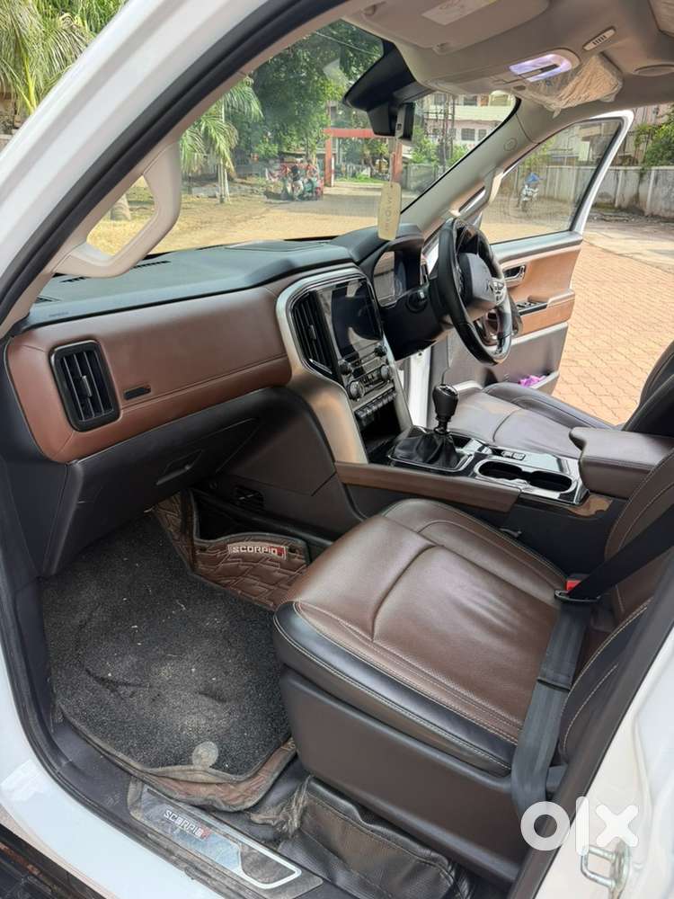Mahindra Scorpio-n 2025 Diesel Manual