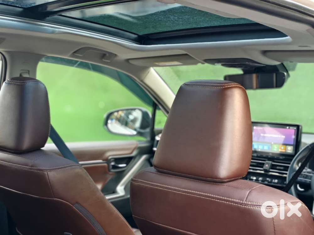 Toyota Innova Hycross, 2024, Petrol