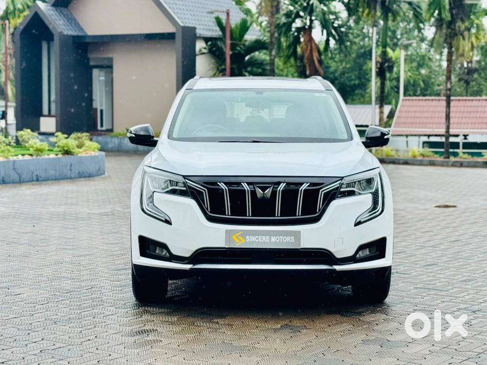 Mahindra Xuv700 2.2 Ax 5 Diesel At 7 Str, 2022, Diesel