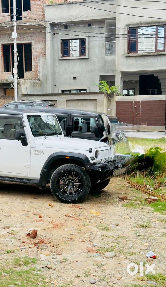 Mahindra Thar Roxx Diesel 2025