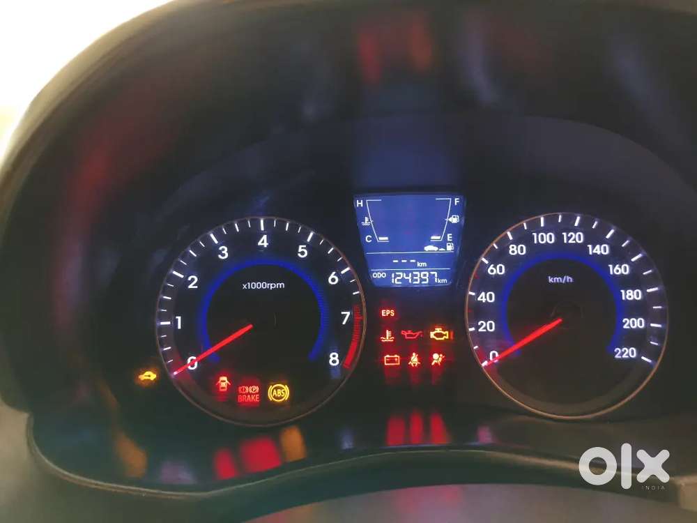 Hyundai Fluidic Verna