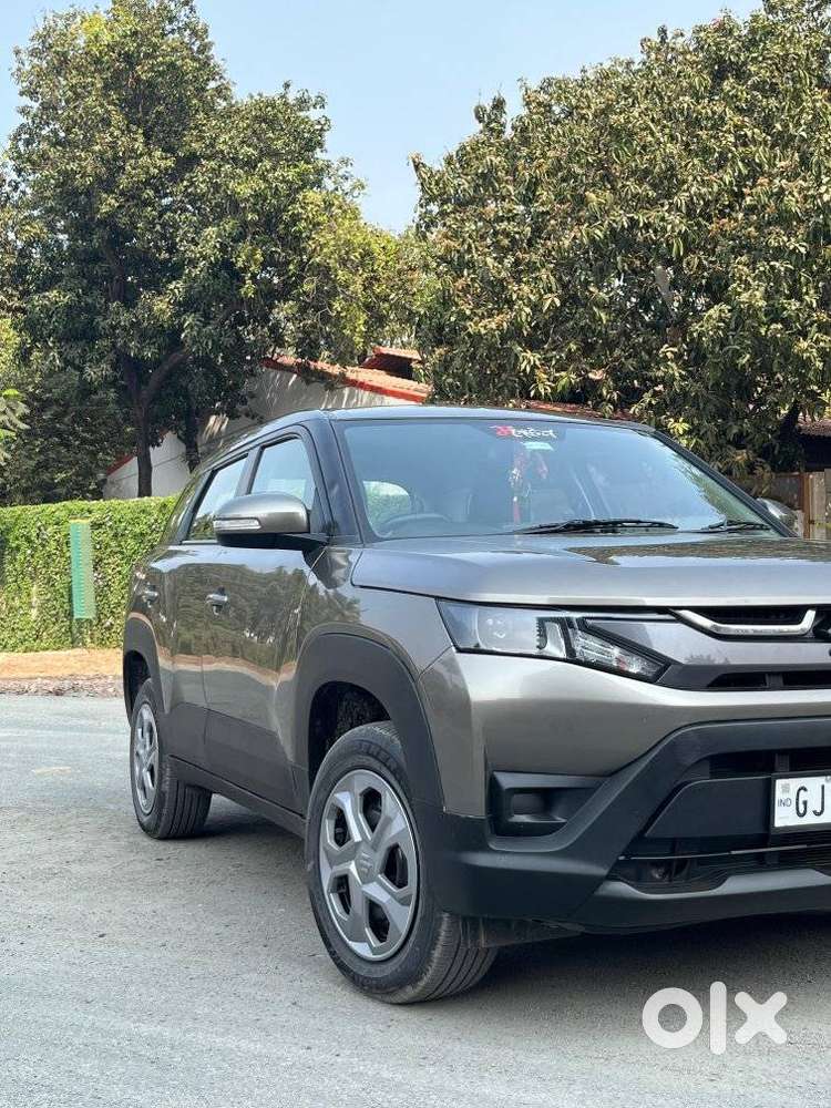 Maruti Suzuki Brezza 1.5 Vxi Smart Hybrid, 2023, Petrol