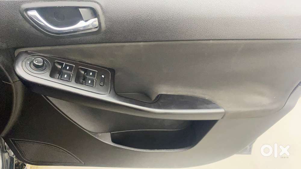 Tata Zest  1.2 Revotron Xt, 2015, Petrol