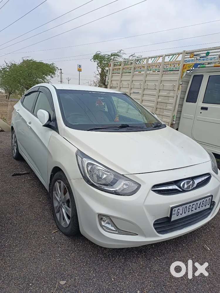Hyundai Verna 1.6 S 2012
