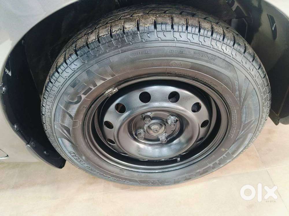 Maruti Suzuki Dzire 2017-2020 Vdi, 2017, Diesel