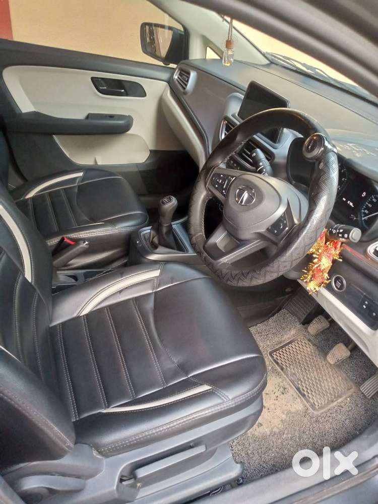 Tata Altroz Xt(second Top Model)2024