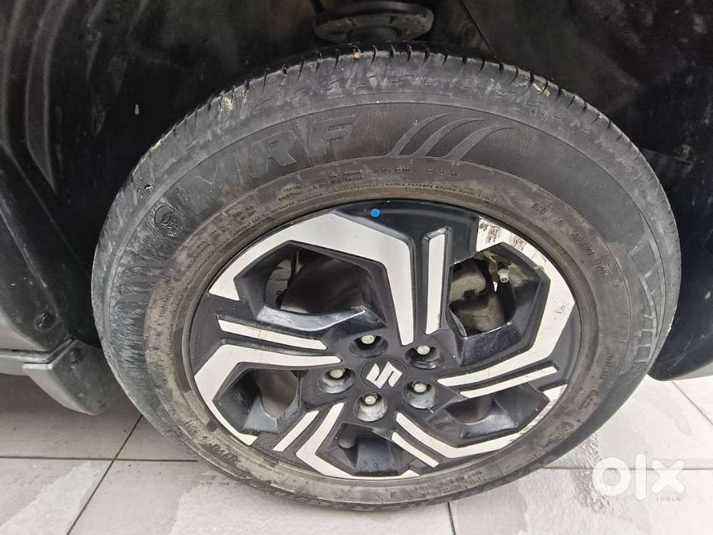 Maruti Suzuki Brezza 1.5 Zxi Plus Smart Hybrid, 2024, Petrol