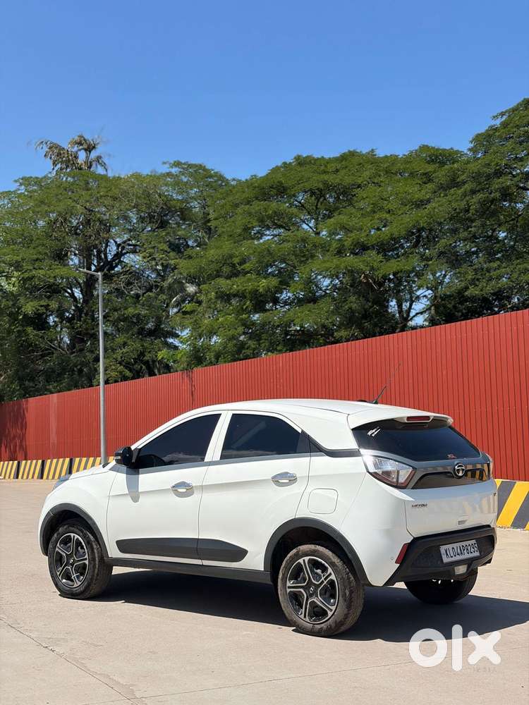 Tata Nexon 1.2 Revotron Xm, 2019, Petrol