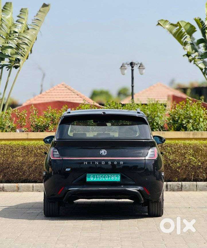 Mg Windsor Ev Essence, 2024, Electric