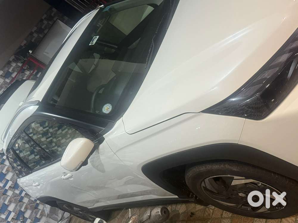 Maruti Suzuki Victoris Petrol Manual 2026